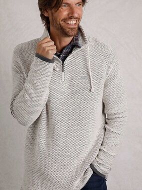 Weird  Fish Men's Cruiser Quarter-Zip  Macaroni Sweats Pullover - Light Oatmeal